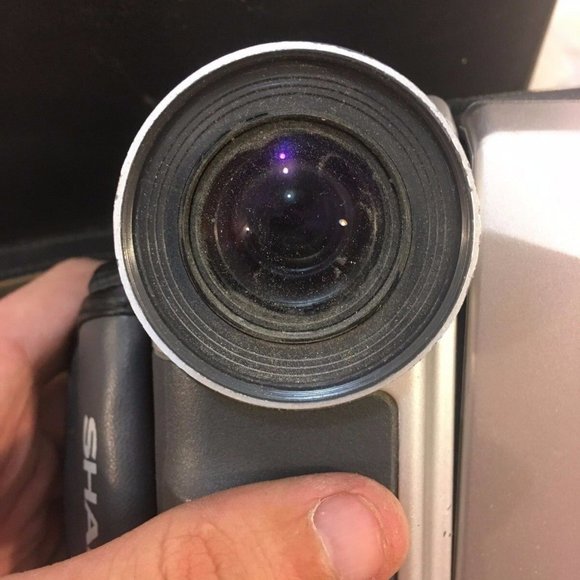 SHARP VL-A111 VIEWCAM 16X POWER ZOOM FOR PARTS ONLY UNTESTED SILVER NM 32296 - Picture 2 of 9